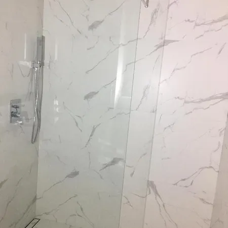 Nowy Sypialnia , Garaż, 1500 M Od Morza, Netflix Apartament